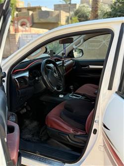 تويوتا هايلوكس